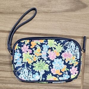 Disney Parks x Lilly Pulitzer Gillie Wristlet Mickey & Minnie Mouse Castle